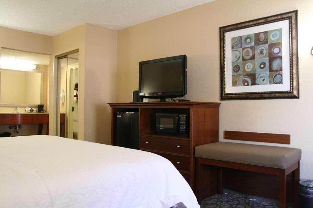 Hampton Inn Gainesville Quarto foto