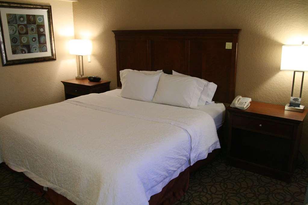 Hampton Inn Gainesville Quarto foto